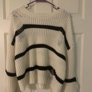 forever 21 sweater never worn in great condition